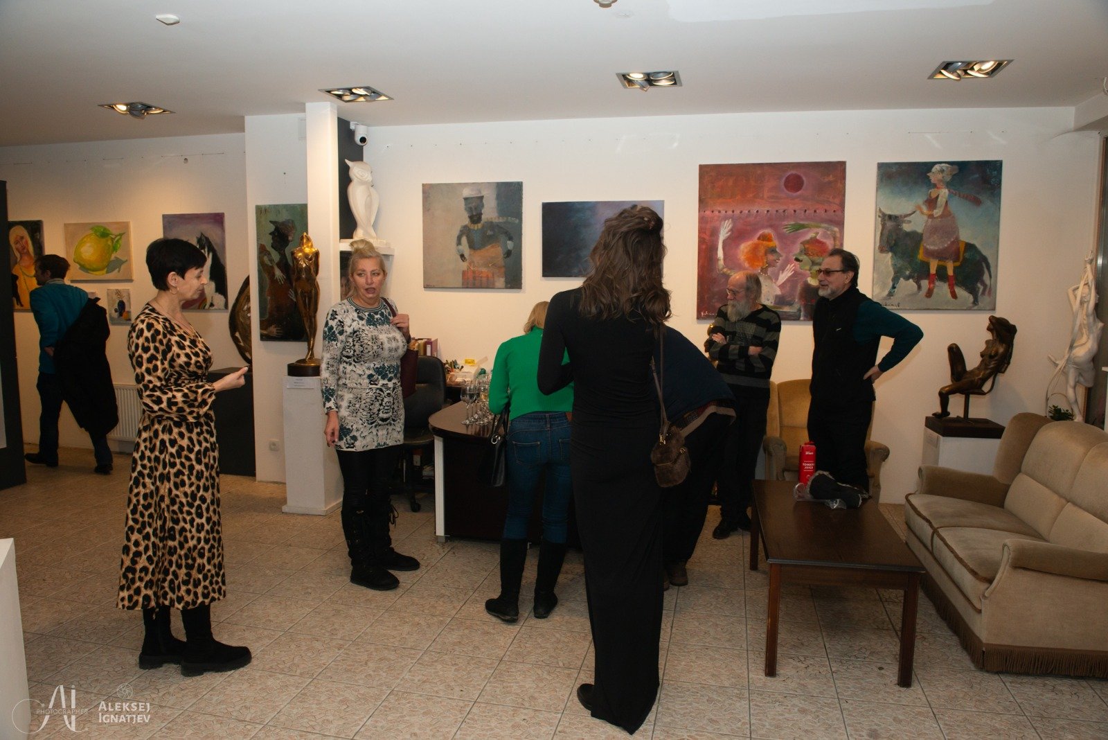 Ausstellung des Studios „Paint & Progress“ in der T-Art Galerie